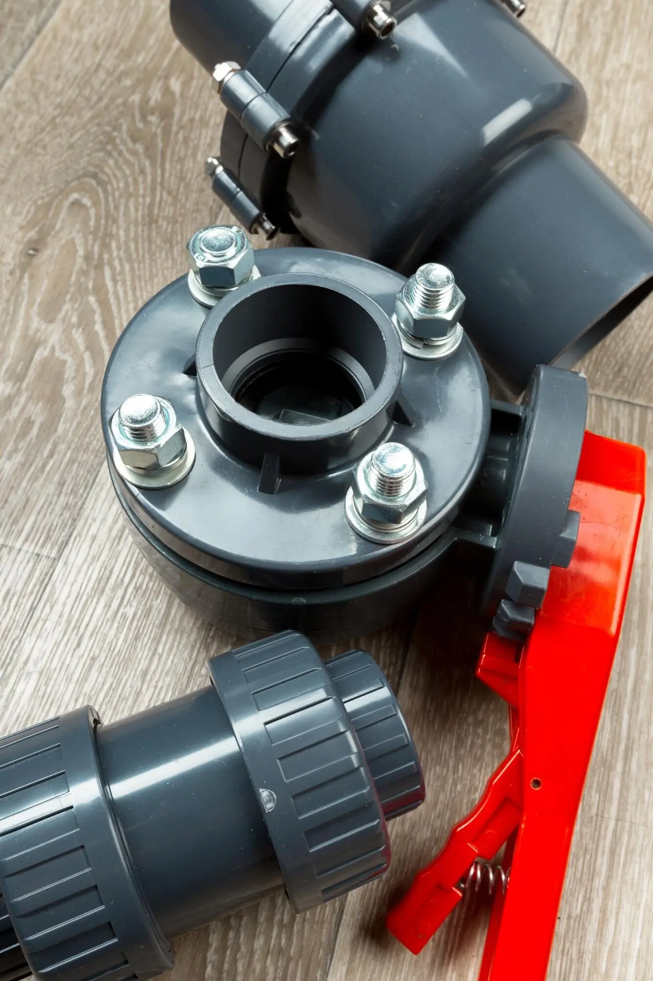 Bitte sende mir die ursprüngliche Beschreibung, die ich umformulieren soll.